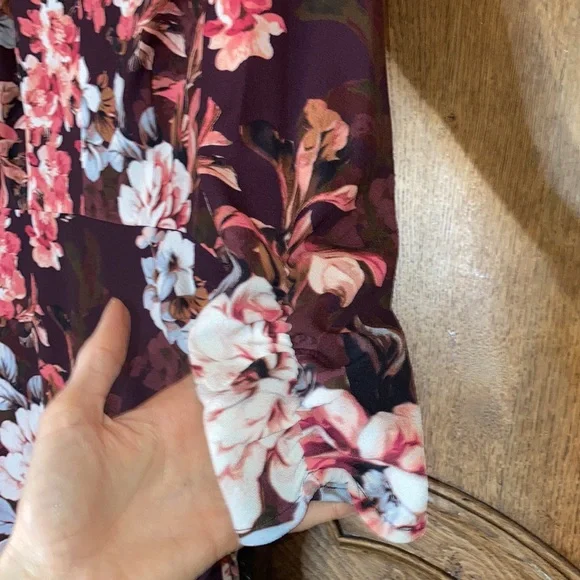 Eliza J Burgundy Purple Pink Floral Dress V Neck Fitted 3/4 Sleeve - Picture 5 of 15